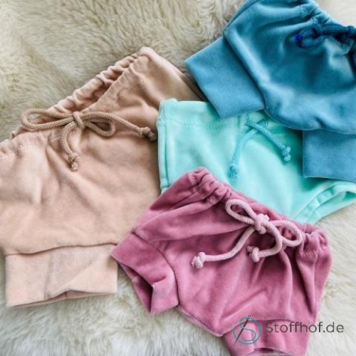 FREEBIE Schnittmuster PDF Datei - Baby-Shorts Gr. 56-74