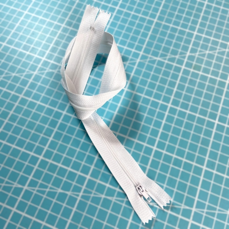 Reißverschluss Weiß 45cm
